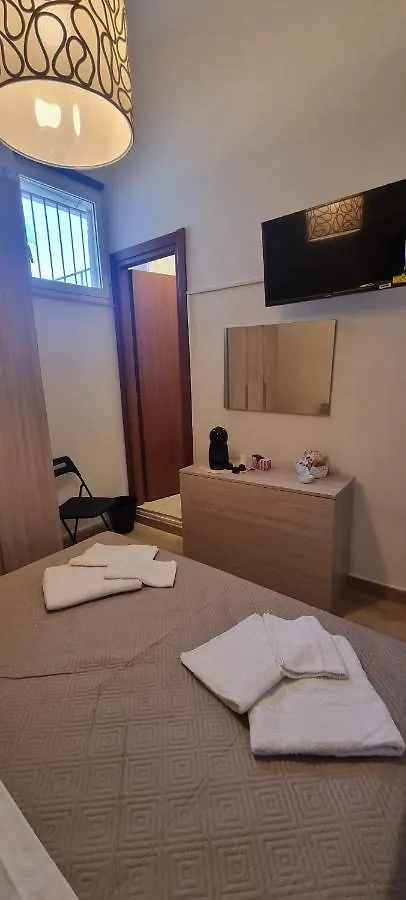 Keira Napoli Hotel Affittacamere