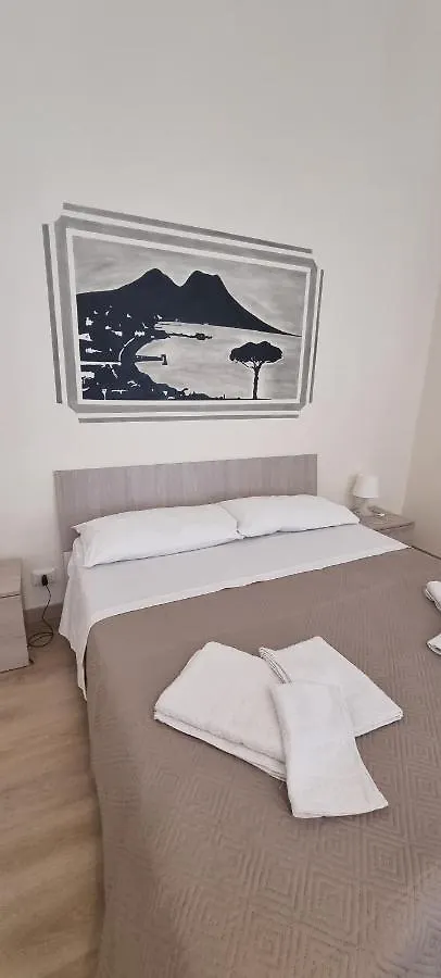 Affittacamere Keira Napoli Hotel